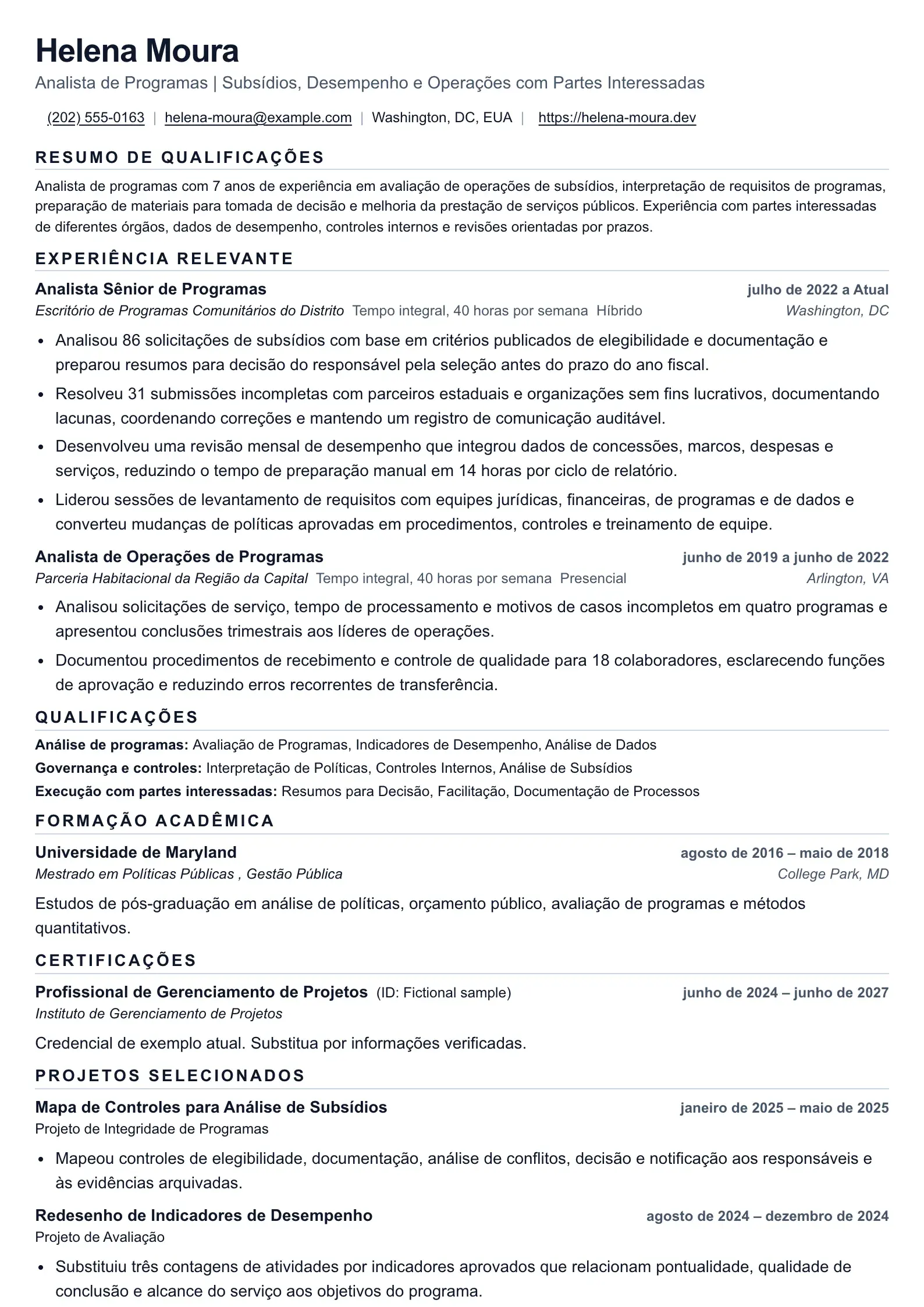 Use este modelo de currículo para uma candidatura federal de duas páginas
